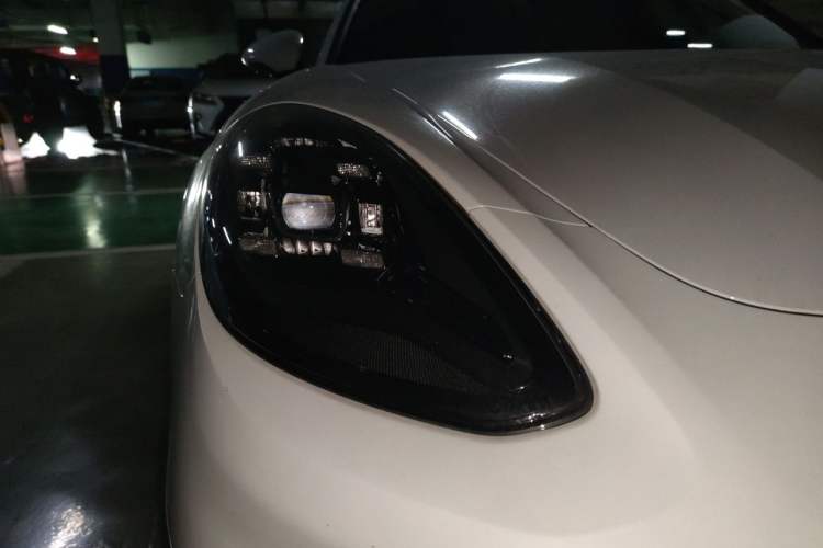 Used Porsche Panamera 2022 Panamera 2.9T Right Front Headlight
