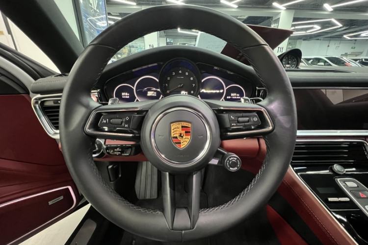 Used Porsche Panamera 2022 Panamera 4 Executive Long Wheelbase 2.9T Steering Wheel