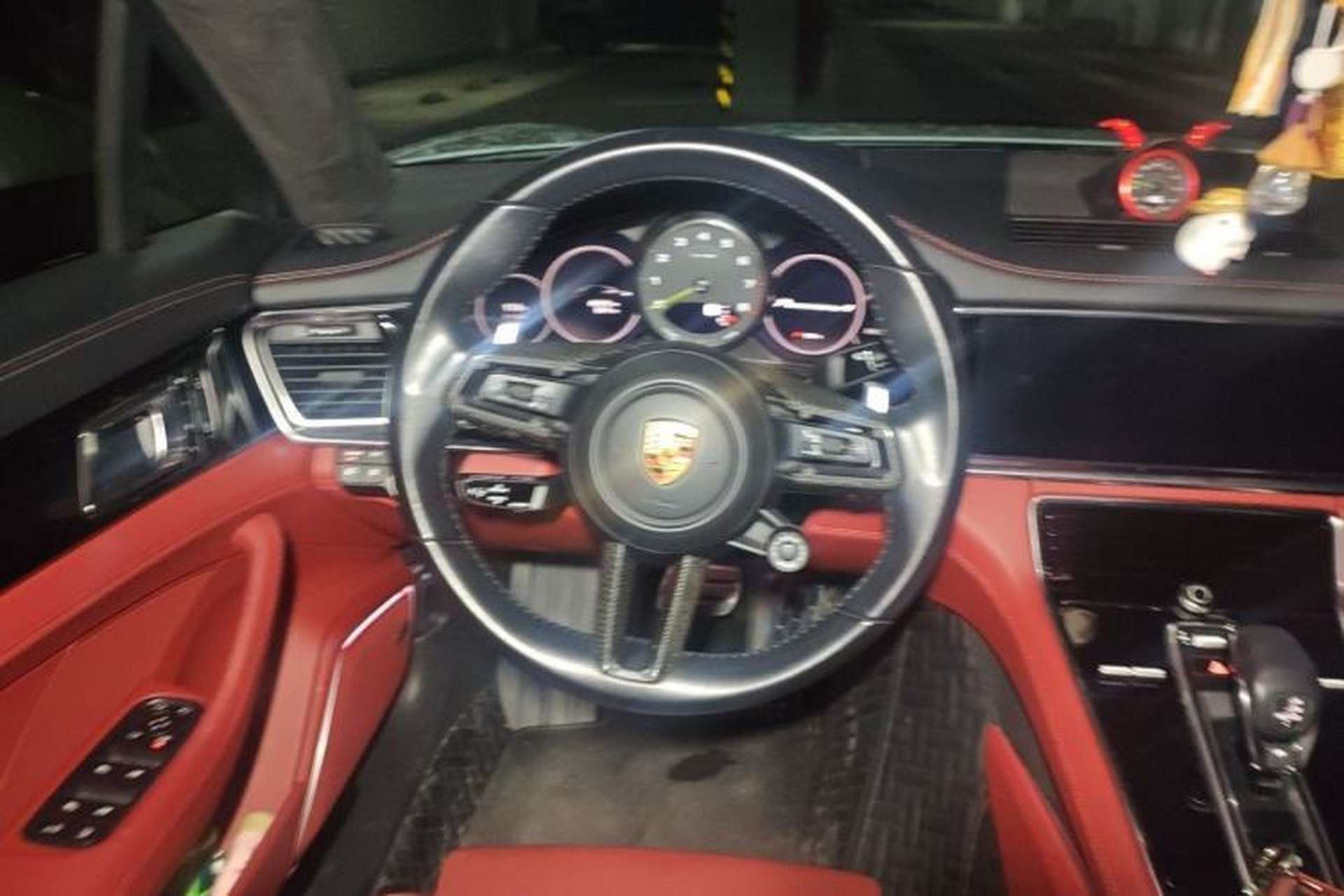 Used Porsche Panamera 2022 Panamera 4 E-Hybrid Platinum Edition 2.9T Steering Wheel