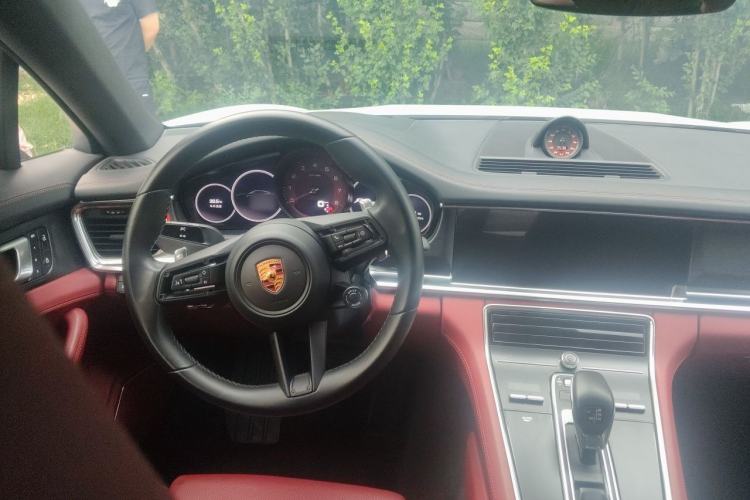 Used Porsche Panamera 2022 Panamera Executive Long Wheelbase Platinum Edition 2.9T Steering Wheel