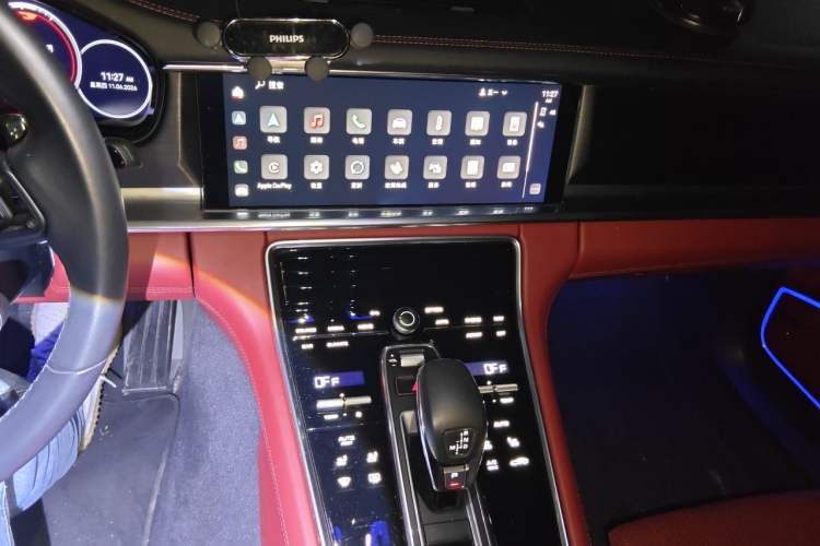 Used Porsche Panamera 2023 Restyled Panamera 4 Executive Extended Platinum Edition 2.9T Audio And AC Panel