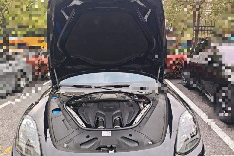 Used Porsche Panamera 2023 Facelifted Panamera 2.9T Platinum Edition Engine Bay