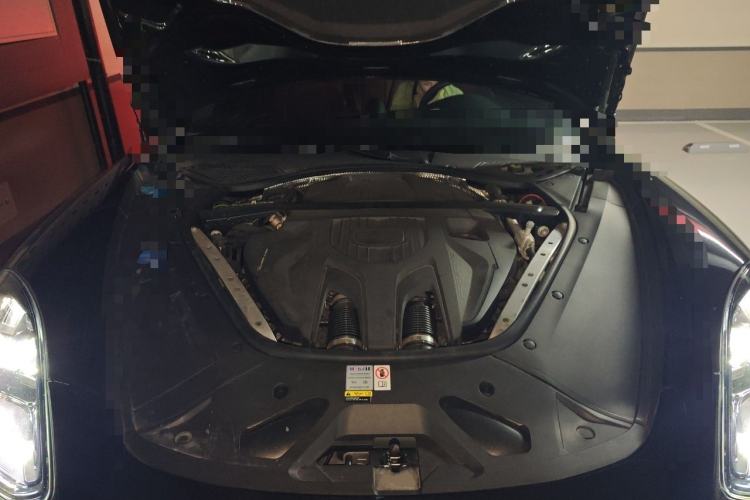 Used Porsche Panamera 2023 Panamera 2.9T Engine Bay