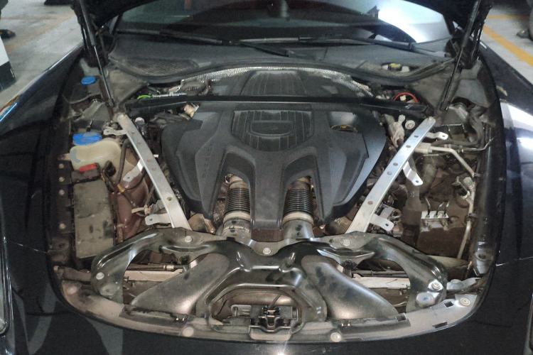 Used Porsche Panamera 2023 Restyled Panamera 4 Executive Extended Platinum Edition 2.9T Engine Bay