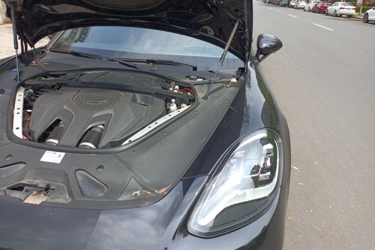 Used Porsche Panamera 2023 Facelifted Panamera 2.9T Platinum Edition Engine Bay Left