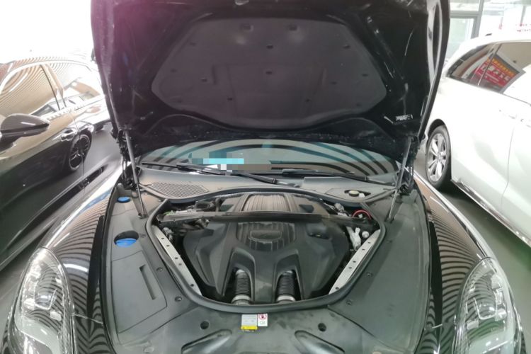 Used Porsche Panamera 2023 Panamera 2.9T Engine Bay
