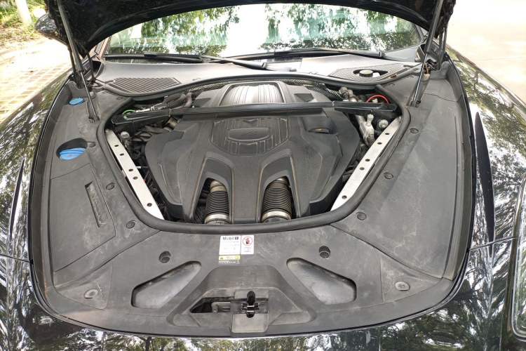 Used Porsche Panamera 2023 Panamera 4 Sport Turismo 2.9T Engine Bay