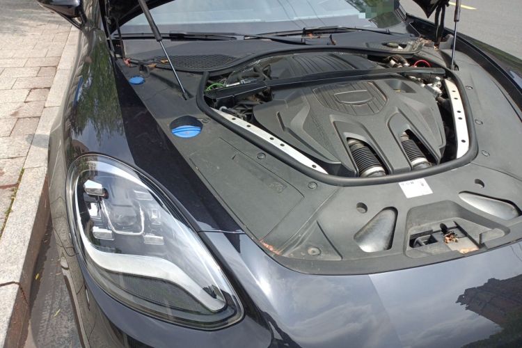 Used Porsche Panamera 2023 Facelifted Panamera 2.9T Platinum Edition Engine Bay Right