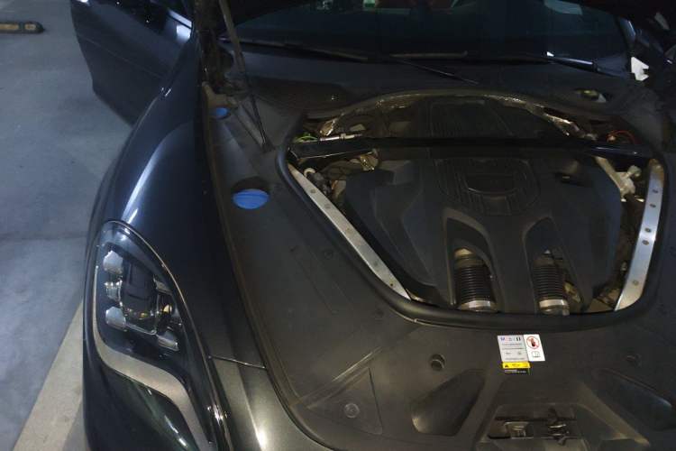 Used Porsche Panamera 2023 Facelifted Panamera 2.9T Platinum Edition Engine Bay Right