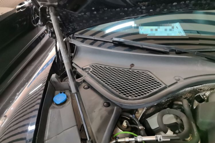 Used Porsche Panamera 2023 Panamera 2.9T Engine Bay Right