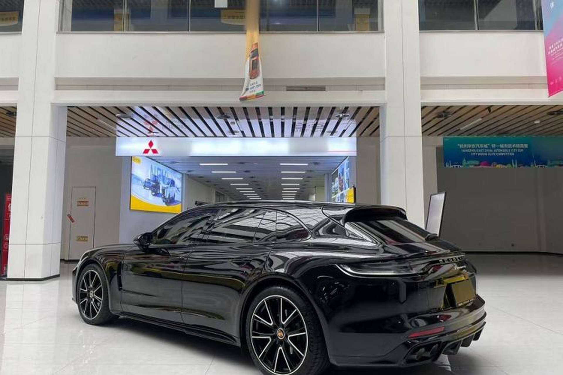 Used Porsche Panamera 2023 Panamera 4 Sport Turismo 2.9T Exterior 2