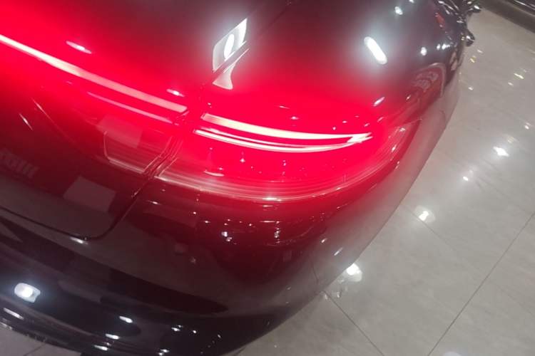 Used Porsche Panamera 2023 Panamera 2.9T Exterior 3