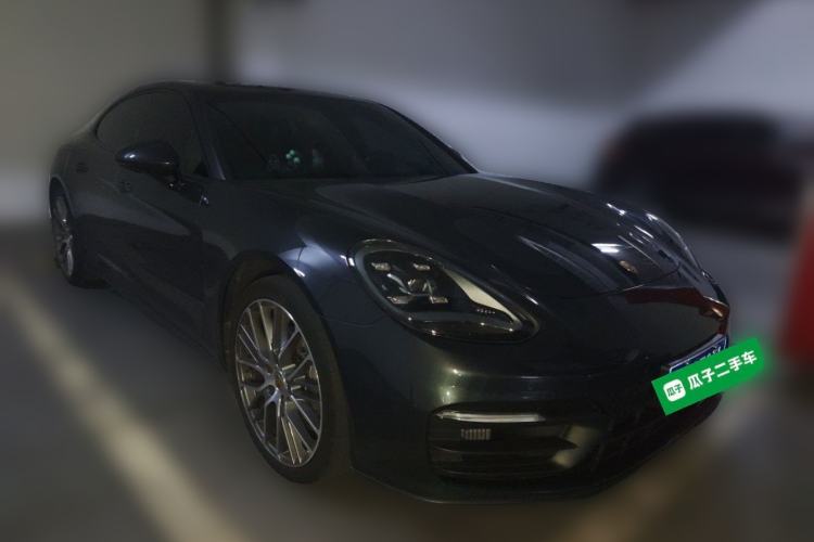 Used Porsche Panamera 2023 Facelifted Panamera 2.9T Platinum Edition Front Right 45 Deg