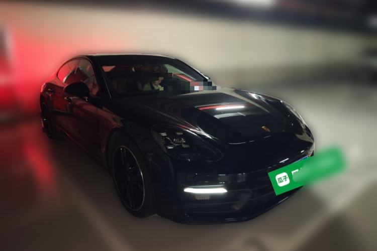 Used Porsche Panamera 2023 Panamera 2.9T Front Right 45 Deg