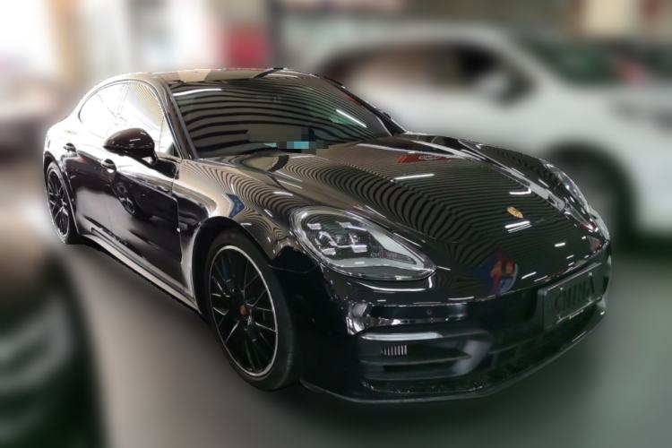 Used Porsche Panamera 2023 Panamera 2.9T Front Right 45 Deg