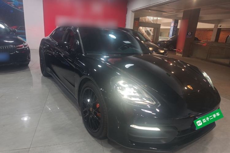 Used Porsche Panamera 2023 Panamera 2.9T Front Right 45 Deg