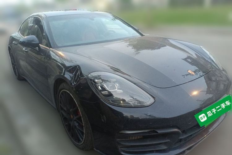 Used Porsche Panamera 2023 Panamera 2.9T Front Right 45 Deg