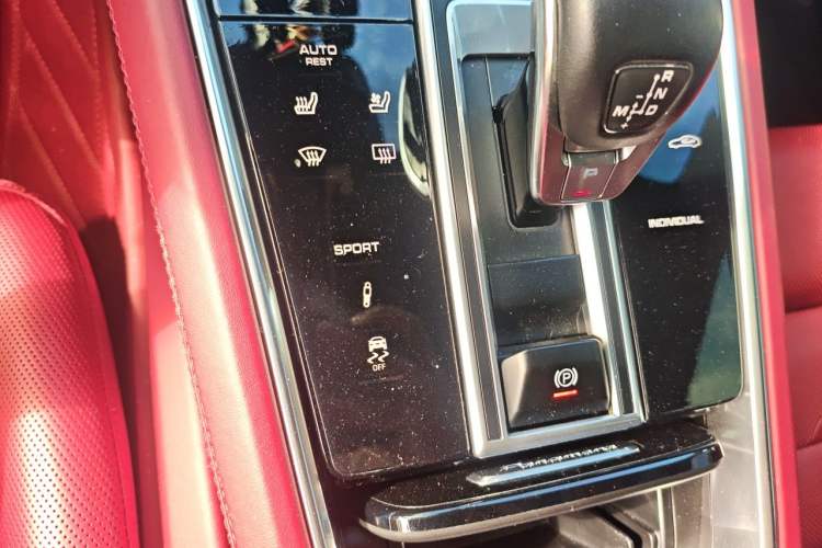 Used Porsche Panamera 2023 Panamera 2.9T Gear Lever