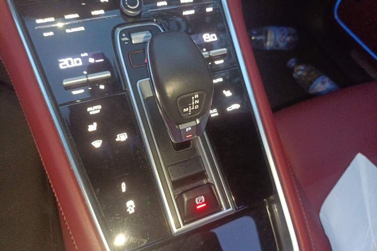 Used Porsche Panamera 2023 Panamera 2.9T Gear Lever