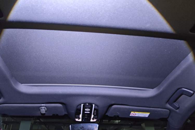 Used Porsche Panamera 2023 Restyled Panamera 4 Executive Extended Platinum Edition 2.9T Headliner