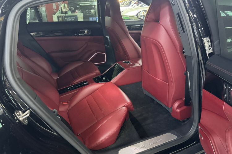 Used Porsche Panamera 2023 Panamera 4S Executive Long Wheelbase 2.9T Interior 1