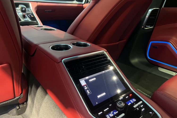 Used Porsche Panamera 2023 Panamera Executive Long Wheelbase 2.9T Interior 11