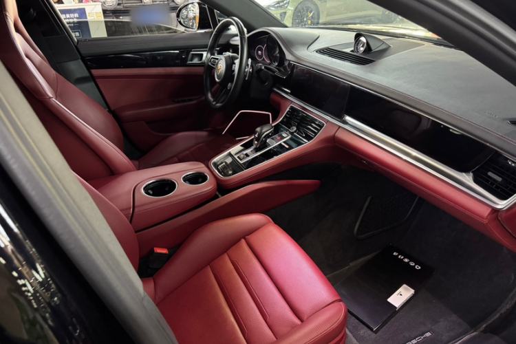 Used Porsche Panamera 2023 Panamera 4S Executive Long Wheelbase 2.9T Interior 2