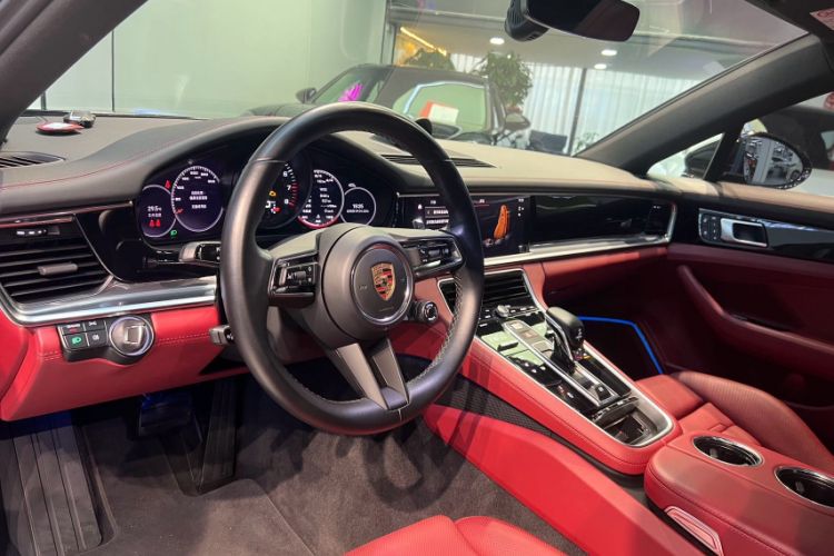 Used Porsche Panamera 2023 Panamera Executive Long Wheelbase 2.9T Interior 2