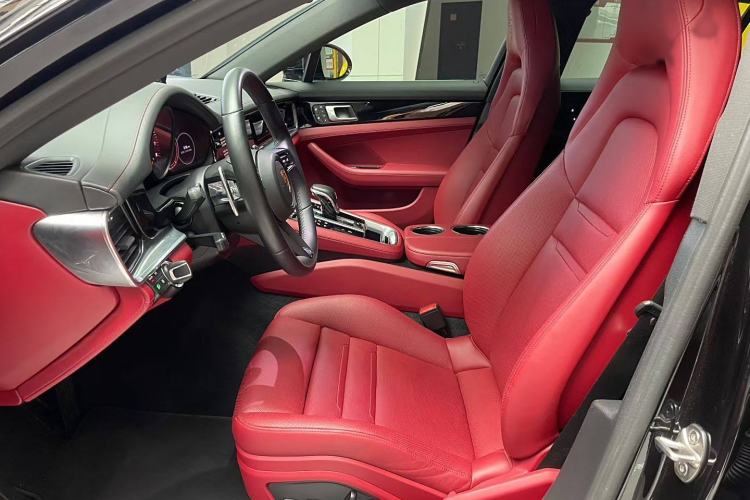 Used Porsche Panamera 2023 Panamera 4 Sport Turismo 2.9T Interior 2