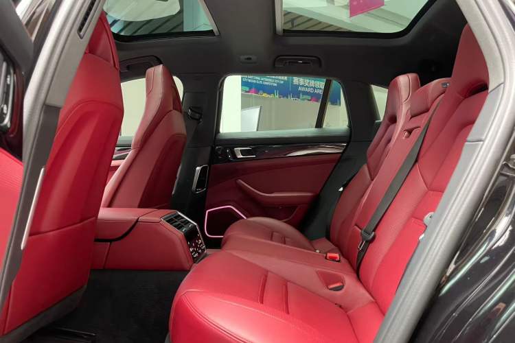 Used Porsche Panamera 2023 Panamera 4 Sport Turismo 2.9T Interior 3