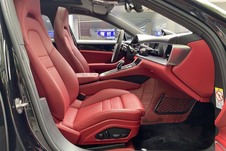 Used Porsche Panamera 2023 Panamera Executive Long Wheelbase Platinum Edition 2.9T Interior 3