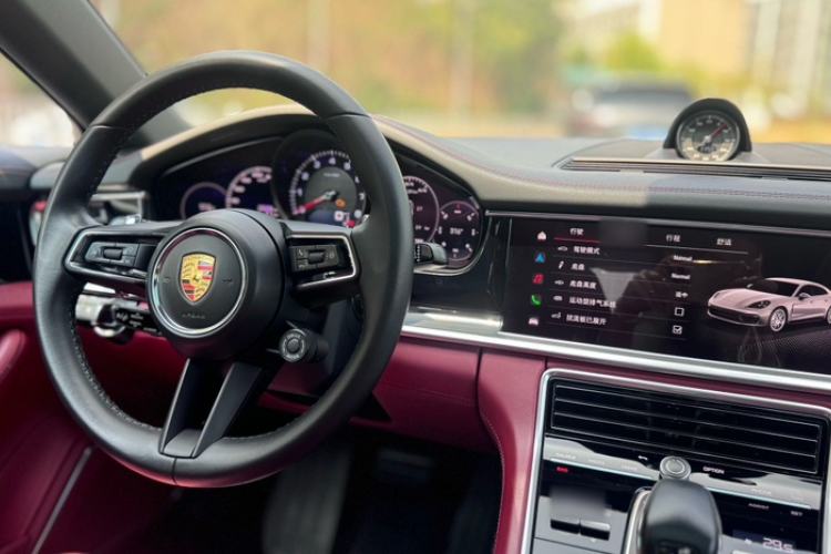 Used Porsche Panamera 2023 Facelifted Panamera 2.9T Platinum Edition Interior 3