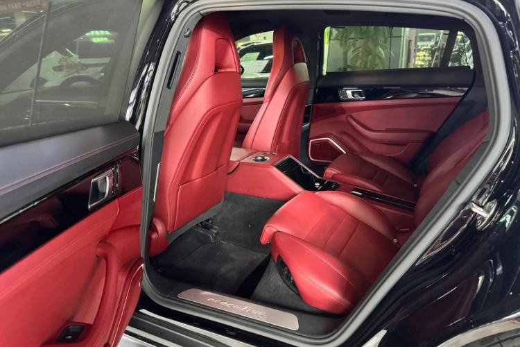 Used Porsche Panamera 2023 Panamera 4S Executive Long Wheelbase 2.9T Interior 4