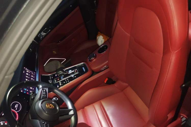 Used Porsche Panamera 2023 Facelifted Panamera 2.9T Platinum Edition Left Front Seat