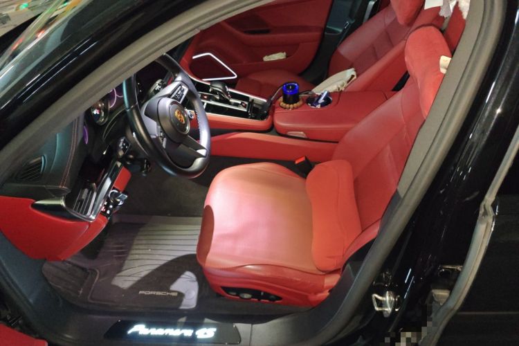Used Porsche Panamera 2023-Year Restyled Panamera 4 E-Hybrid Platinum Edition 2.9T Left Front Seat
