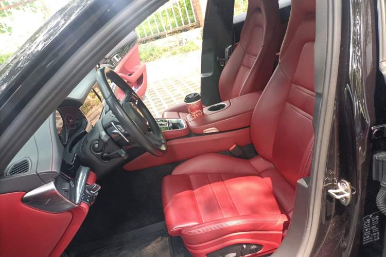 Used Porsche Panamera 2023 Panamera 4 Sport Turismo 2.9T Left Front Seat