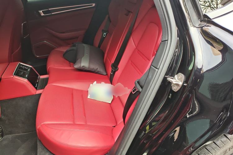 Used Porsche Panamera 2023 Facelifted Panamera 2.9T Platinum Edition Left Rear Seat