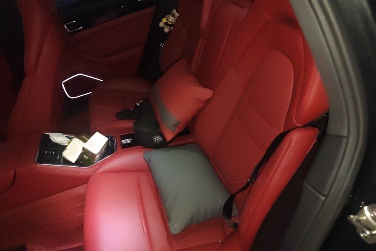 Used Porsche Panamera 2023 Facelifted Panamera 2.9T Platinum Edition Left Rear Seat