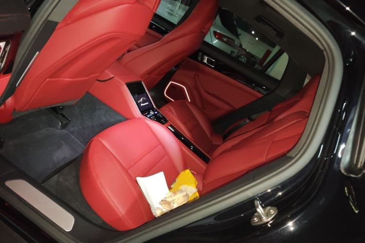 Used Porsche Panamera 2023 Panamera 2.9T Left Rear Seat