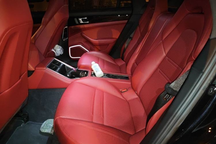 Used Porsche Panamera 2023 Panamera 2.9T Left Rear Seat