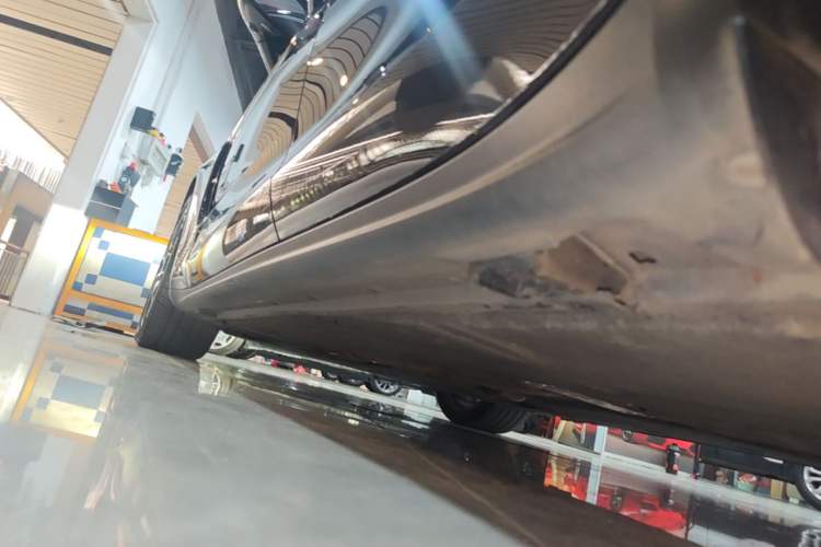 Used Porsche Panamera 2023 Panamera 2.9T Left Side Sill