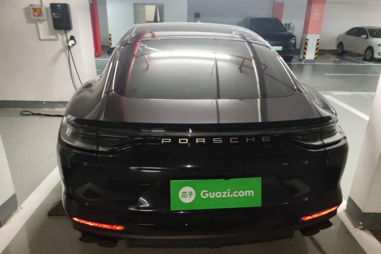 Used Porsche Panamera 2023-Year Restyled Panamera Executive Extended Platinum Edition 2.9T Rear