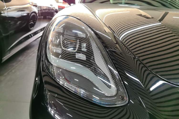 Used Porsche Panamera 2023 Panamera 2.9T Right Front Headlight