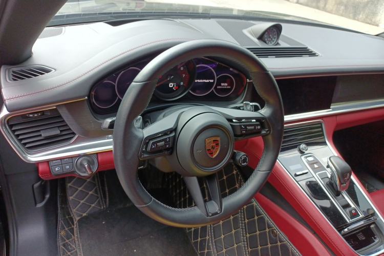 Used Porsche Panamera 2023 Facelifted Panamera 2.9T Platinum Edition Steering Wheel