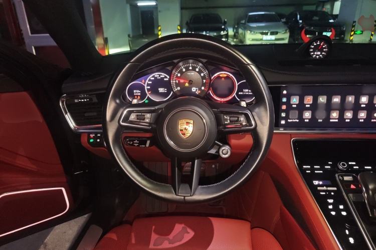 Used Porsche Panamera 2023 Facelifted Panamera 2.9T Platinum Edition Steering Wheel