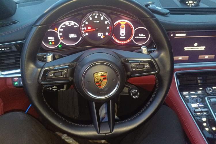 Used Porsche Panamera 2023 Panamera 2.9T Steering Wheel