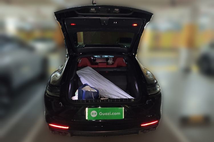 Used Porsche Panamera 2023-Year Restyled Panamera 4 E-Hybrid Platinum Edition 2.9T Trunk