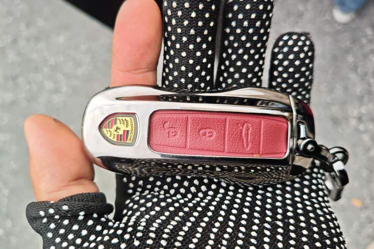 Used Porsche Panamera 2023 Facelifted Panamera 2.9T Platinum Edition Vehicle Key