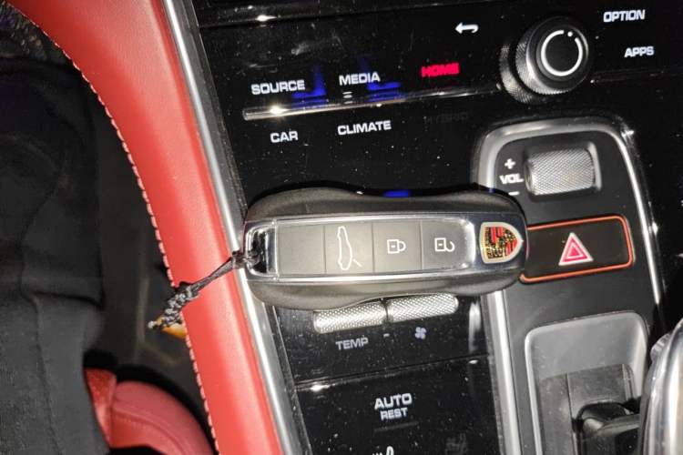 Used Porsche Panamera 2023 Panamera 2.9T Vehicle Key