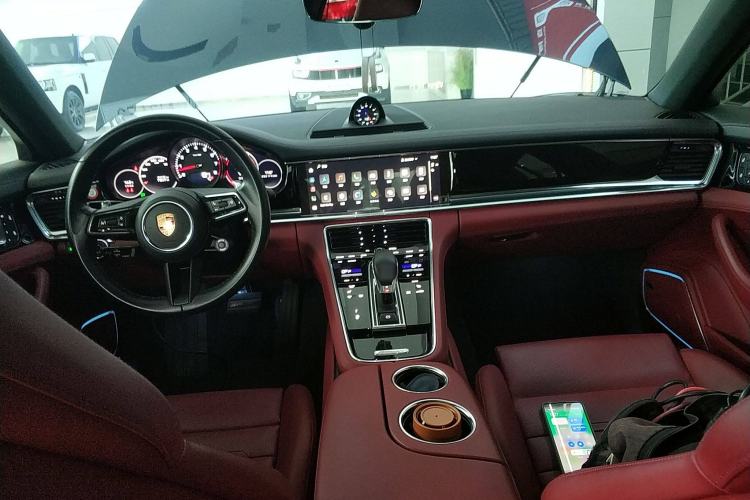 Used Porsche Panamera 2023 Panamera 2.9T Center Console